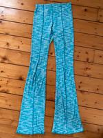 Bershka Leggings Türkis mit Schlag Schalghose Rheinland-Pfalz - Bad Neuenahr-Ahrweiler Vorschau