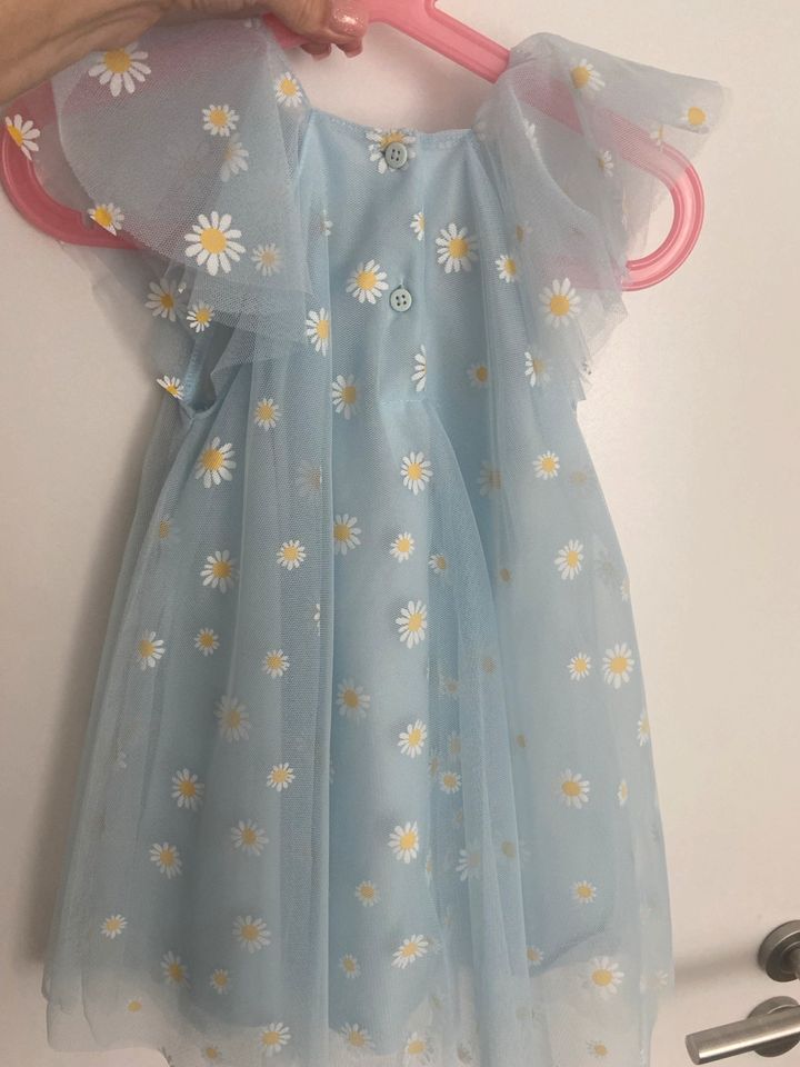 Neues Sommerkleid Kleid Festkleid blau Mädchen 92 98 in Babenhausen