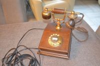 Altes Holz-Telefon mit Wählscheibe-Post,altes Telefon Vintage Lyo Nordrhein-Westfalen - Lüdenscheid Vorschau