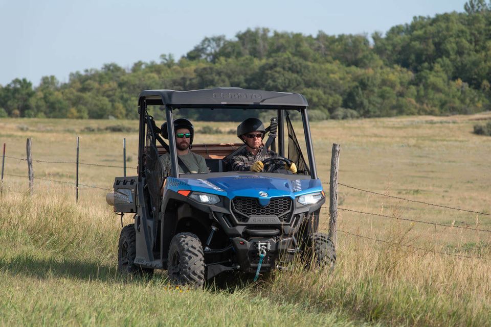 UTV, SSV, ATV & QUAD-CFMOTO UFORCE 600 DLX EPS LOF + 2x Lagernd + in Bartow