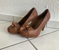 s.Oliver Pumps Gr. 38 braun hellbraun Leder Schleife Niedersachsen - Bassum Vorschau