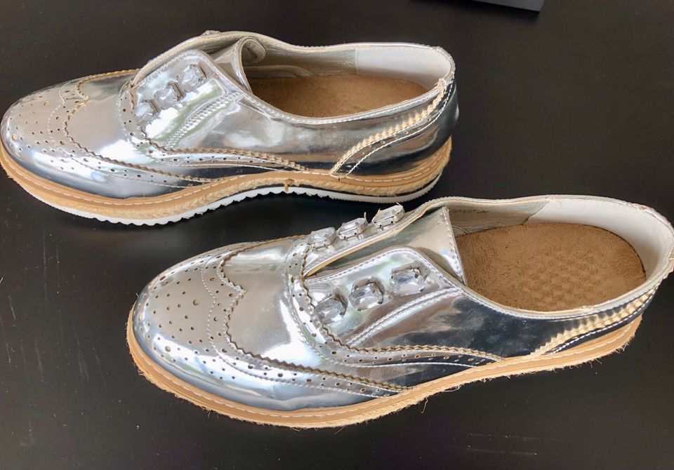 Damen Budapester Design Schuhe (neu und ungetragen) in Hessen - Idstein |  eBay Kleinanzeigen ist jetzt Kleinanzeigen