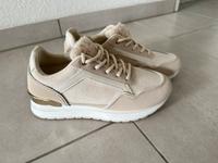 Sneaker, Turnschuhe, Sportschuhe, Gr. 37, Creme/Beige ‚neu Hessen - Rüsselsheim Vorschau