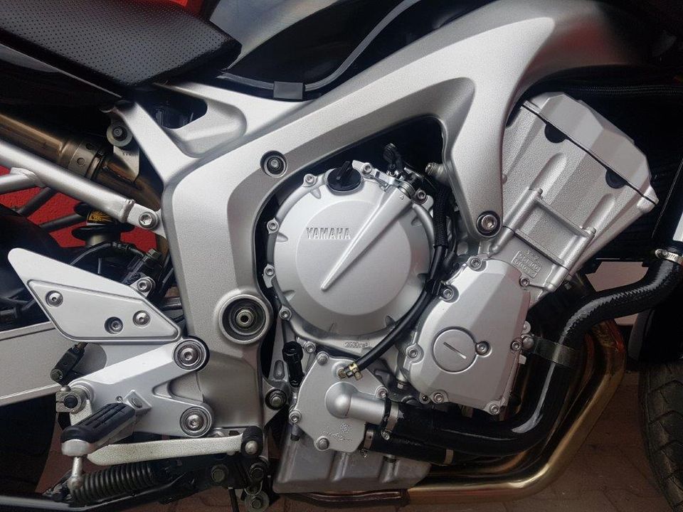 Yamaha FZ6 FAZER SUPER ZUSTAND ZWEIRAD HASSEMER in Malchin