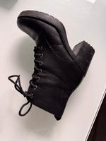 Schwarze Boots mit Absatz Brandenburg - Neuruppin Vorschau