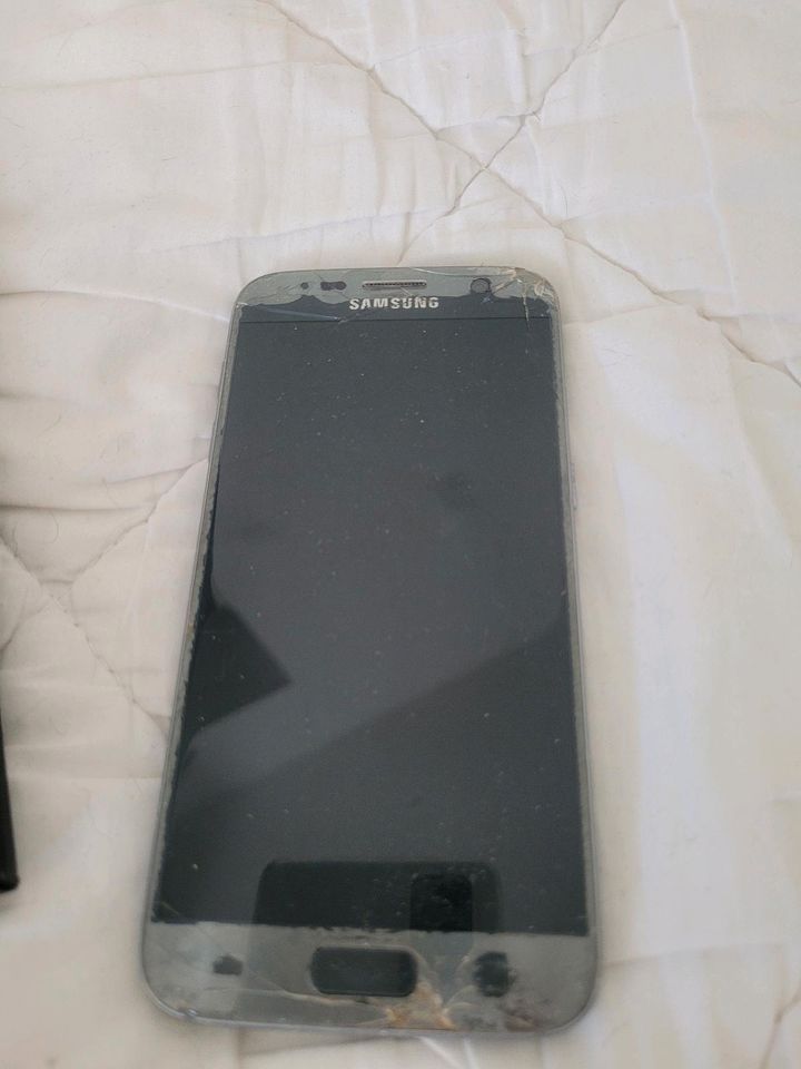 Samsung Galaxy S7 32GB defekt in Berlin
