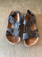 Kinder Sandalen in dunkel blau/grau 29 Friedrichshain-Kreuzberg - Kreuzberg Vorschau