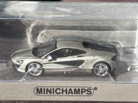 Minichamps McLaren 570S silber blade Silver 1:87 870154540 Bayern - Plattling Vorschau