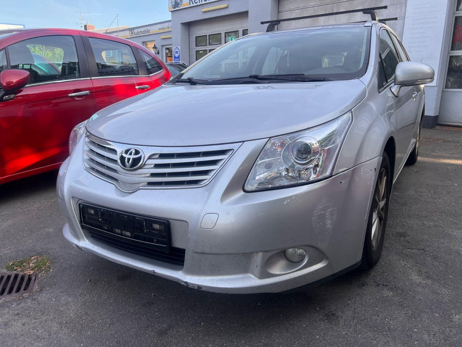 Abbildung des Autos Toyota Avensis Kombi Edi…