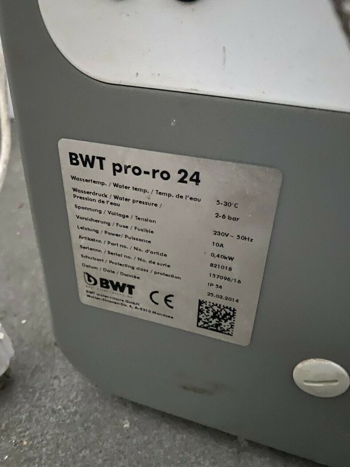 BWT Pro-ro 24 Umkehrosmoseanlage Wasserfilter mit 15 l Drucktank in Mammendorf