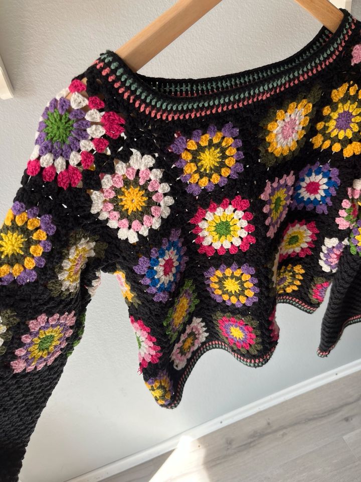 Granny Square Häkelpullover für den Sommer in München