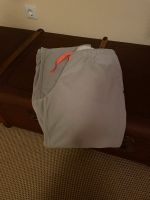 Bequeme Hose Jogginghose Chillhose grau 40/42 M/L Niedersachsen - Hemmingen Vorschau