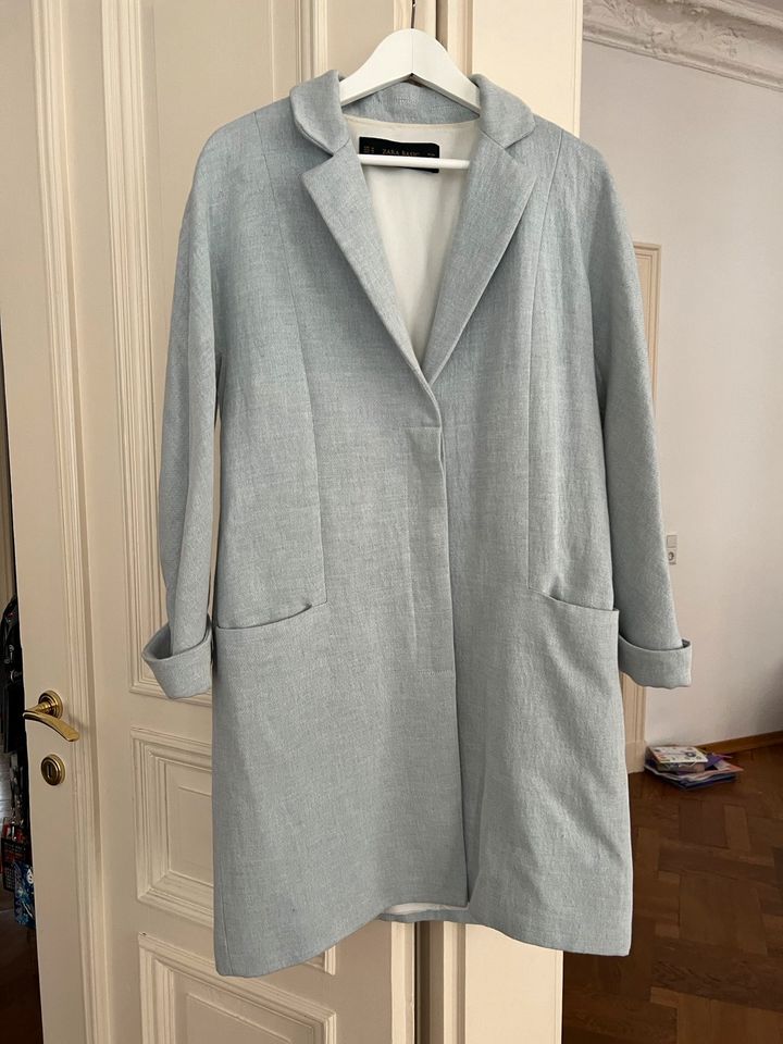 Zara Blazer Leinen lang hellblau M in Leipzig