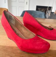Pumps mit Keilabsatz Gr38 Tamaris rot Bayern - Bogen Niederbay Vorschau