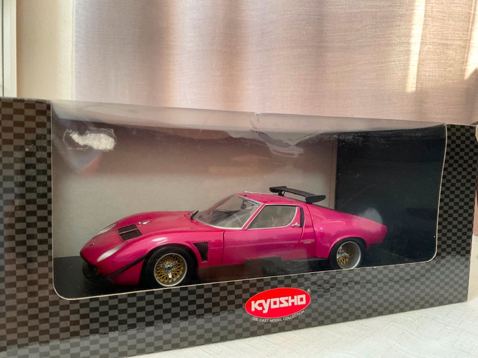 Lamborghini Jota SVR von Kyosho 1:18 bitte lesen in Langenselbold