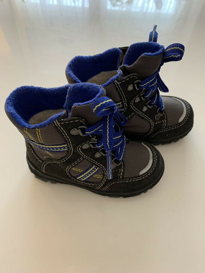 Superfit Stiefel Gr. 22 in Bremen