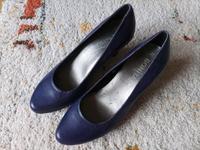 Leder Pumps Schuhe 37 Aubergine Kr. Dachau - Dachau Vorschau