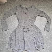 H&M Kleid GR 40 / L (14) Sommerkleid grau  h und m selected Bayern - Würzburg Vorschau