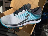 Sneaker 361° Laufschuhe Meriaki 4 weiss/blau Damen NEU Hamburg-Nord - Hamburg Eppendorf Vorschau