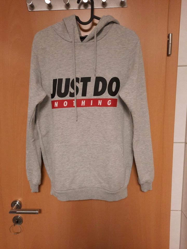 Jack & Jones  Hoody/ Pullover/Sweatshirt Gr. S Verschiedene in Lingen (Ems)