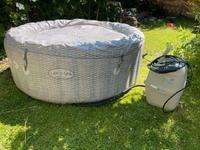 Bestway Lay-Z-Spa Honolulu aufblasbarer Whirlpool inkl. Zubehör Nordrhein-Westfalen - Witten Vorschau