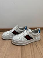 Gucci Sneaker 9060 weiß Gr. 9 / inkl. Rechnung Kr. Dachau - Dachau Vorschau