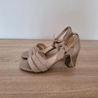 Unisa Sandalen Gr. 38 ECHTLEDER Niedersachsen - Hambergen Vorschau
