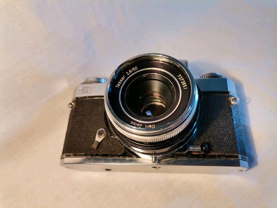 Vintage Icarex 35TM mit Zeiss Objektiv Tessar analoge Spie in Lindau