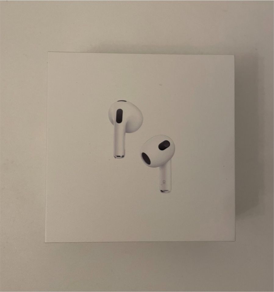 Apple AirPods 3 Wireless Kopfhörer Neu MagSafe Ladecase in Frankfurt am Main