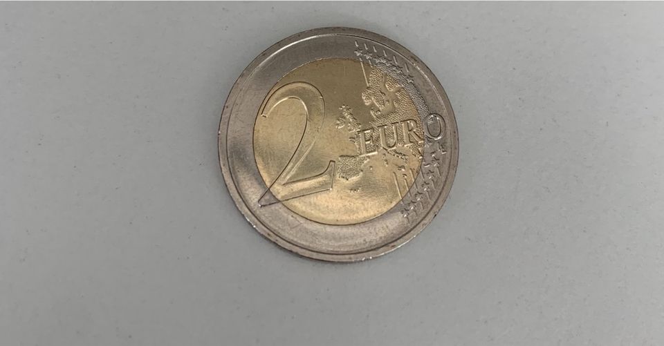 2 euro Münze in Dillenburg