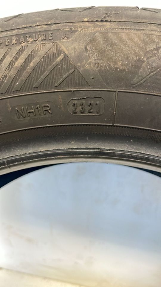 2x 215/55R17 94W Sommerreifen Goodyear Montage möglich in Hanau