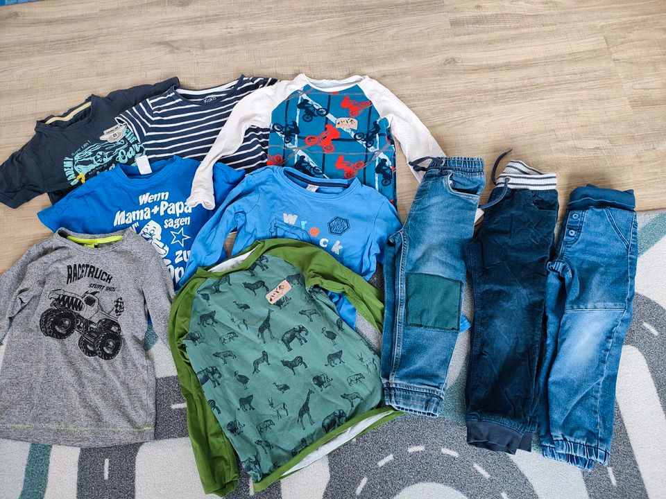 Hose, Jeans,  Longsleeve, Shirt in Sulzberg