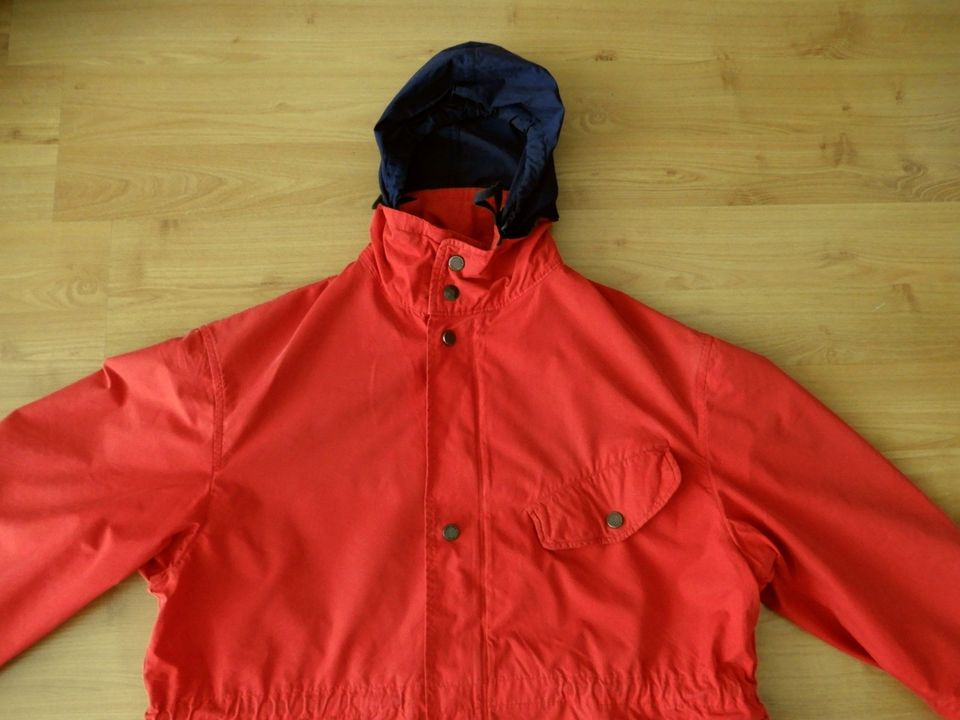 *HUGO  BOSS* Herren Jacke Rot  Kapuze Gr. 46 in Frickingen