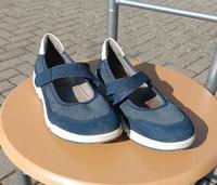 Sandalen Gr 38 in blau Niedersachsen - Meine Vorschau