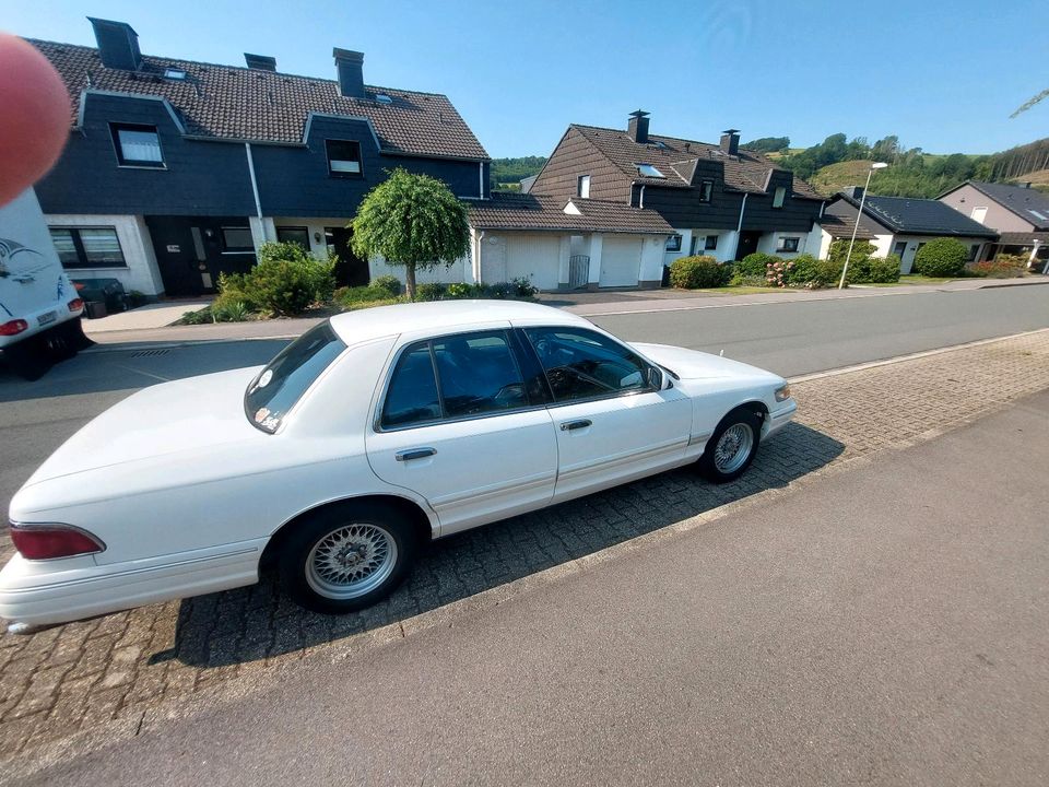 Ford / mercury grandmarquis ,us car,youngtimer,wie chevy caprice in Nachrodt-Wiblingwerde