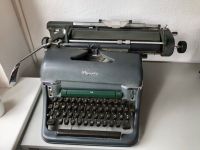 Mechanische Olympia Schreibmaschine Retro, Vintage, Dekoration Niedersachsen - Leer (Ostfriesland) Vorschau
