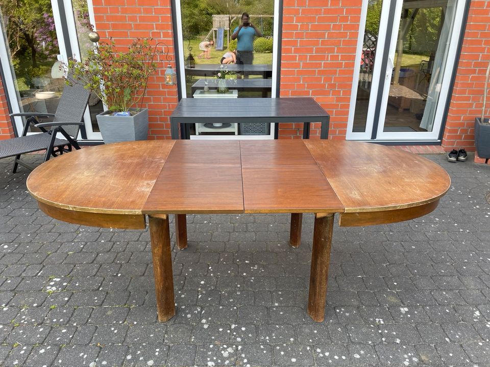 Tisch Holztisch Antik Vintage oval ausklappbar verlängerbar in Stapel (bei Husum)