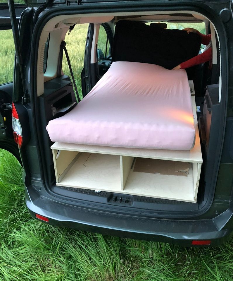 Dielectric Camping Box Ford Tourneo Courier in Katlenburg-Lindau