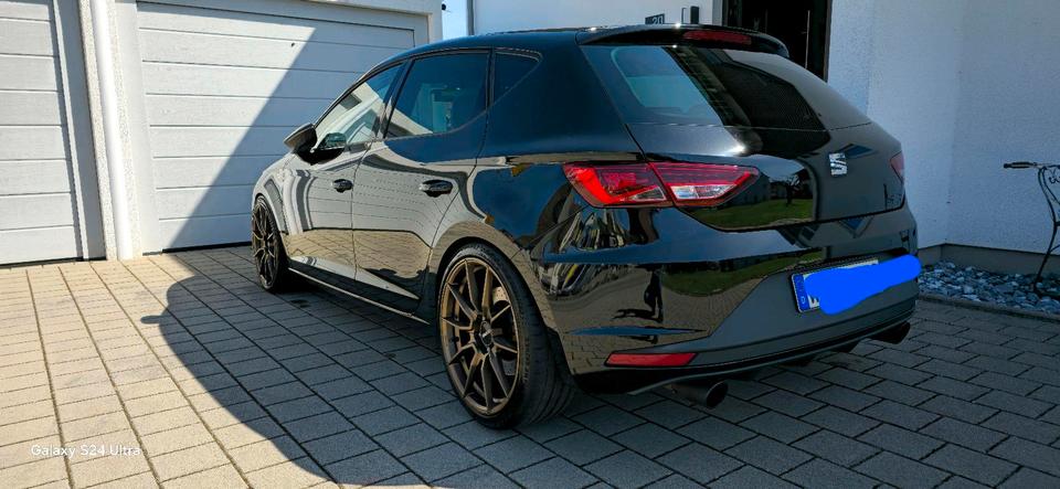 Seat Leon Cupra 5F R8 Bremsanlage 392PS 500Nm V Max offen in Klettgau