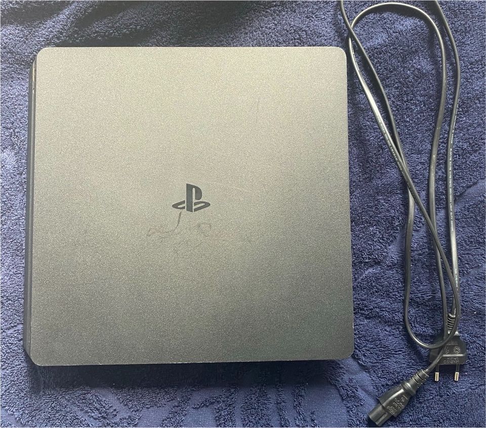 Playstation 4 500Gb in Sehnde