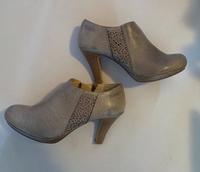 Stiefeletten Bugatti 37 grau Silber Bayern - Runding Vorschau