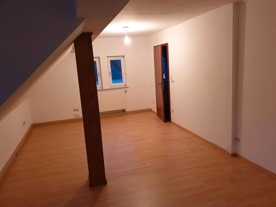 3 ZKB Dachgeschoss Wohnung Mietwohnung in Würdinghausen in Kirchhundem