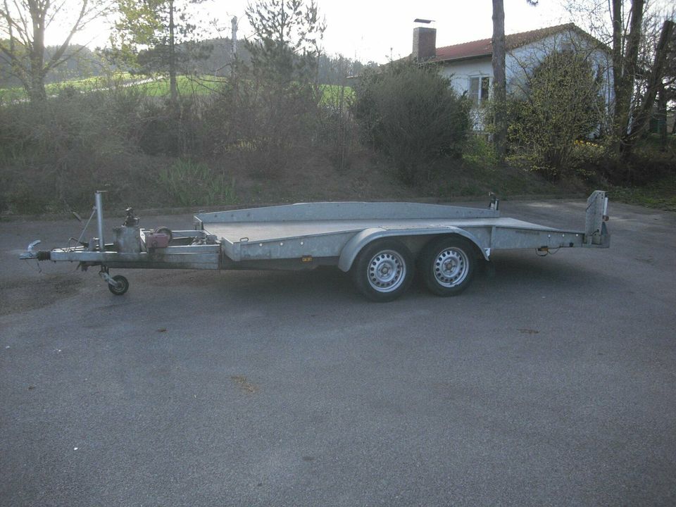 Autotransportanhänger / KFZ Transporter 2700kg / mieten vermieten in Thalmässing