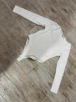 Stradivarius Body weiß langarmshirt Herz Ausschnitt eng Bayern - Vestenbergsgreuth Vorschau