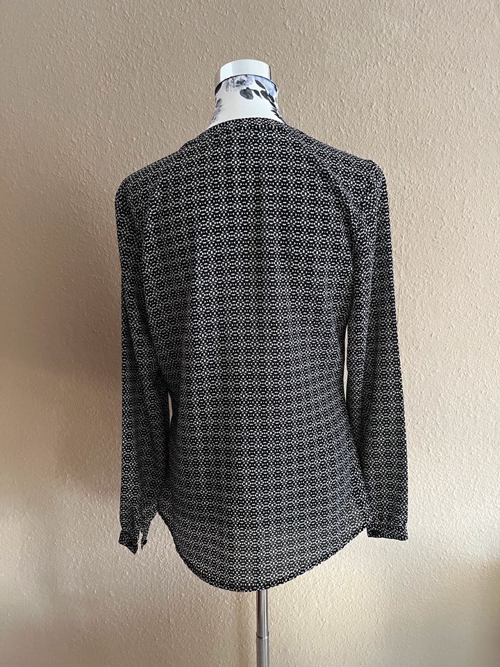 Manguun Shirt Bluse langarm schwarz weiß M 38 in Würzburg