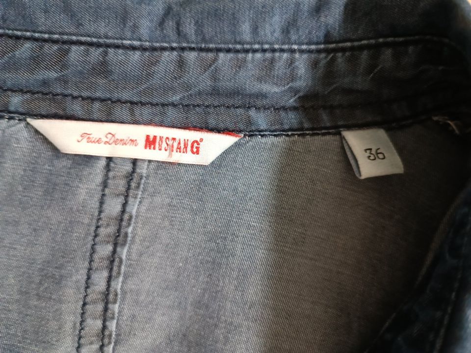 Mustang Damen Jeans Bluse, 100% Lyocell, Gr. 36 neuwertig in Mittelbiberach