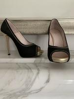 Org. Versace Pumps Gr. 39, High Heels, schwarz, neuwertig Essen - Bredeney Vorschau