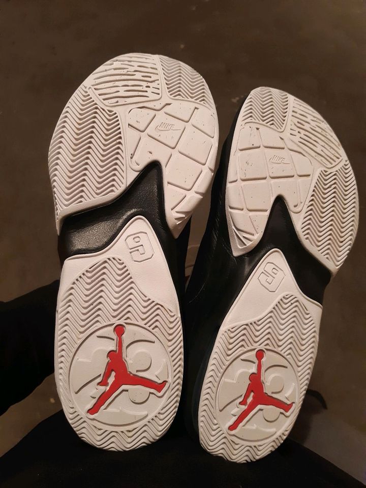 Nike Air Jordan in Germering