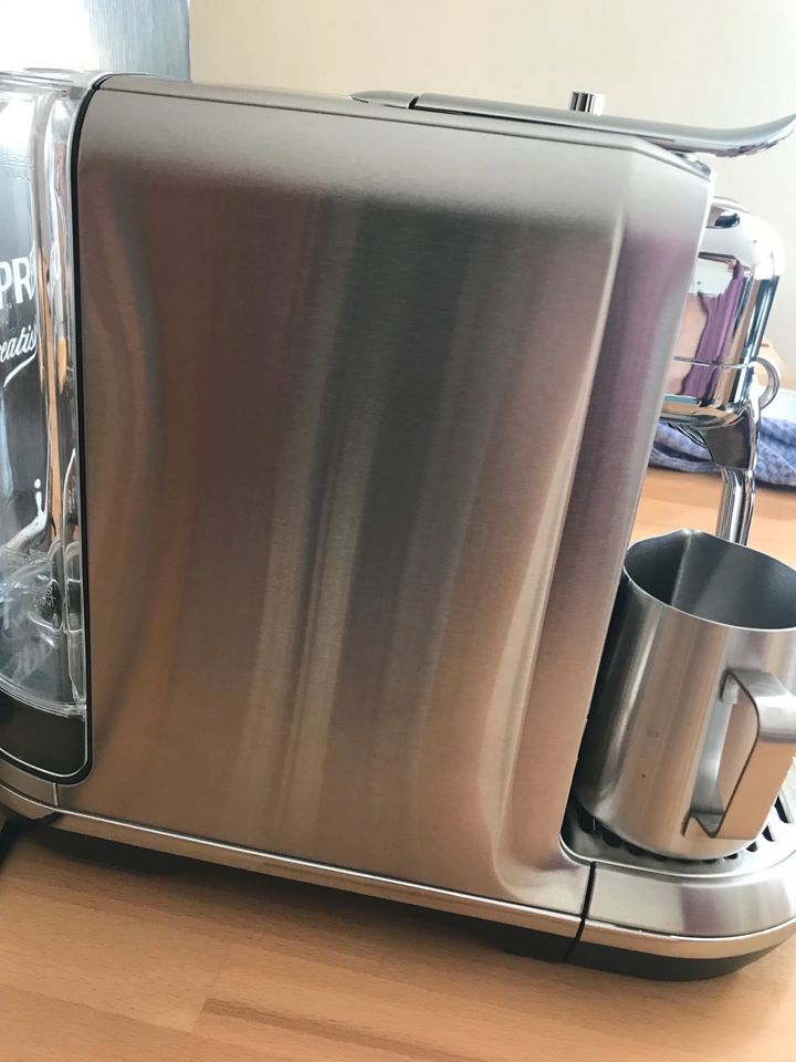 Nespresso Creatista Plus Kapseln Kaffeemaschine in Pulheim