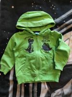 Größe 92 Kapuzenjacke Sweatshirt Jacke grün Dino Monster Jungen Nordrhein-Westfalen - Bottrop Vorschau